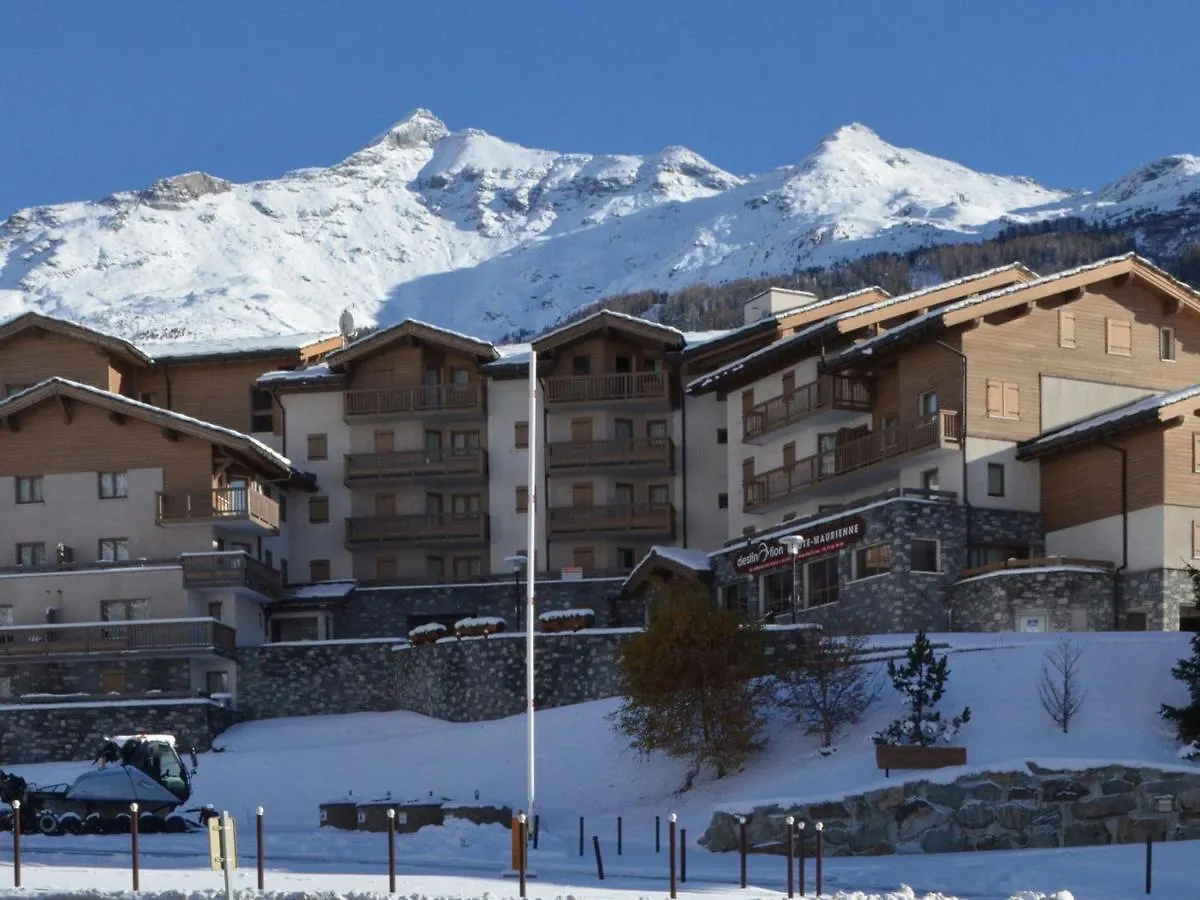 Appartement Spacieux Au Pied Des Pistes Pour 6 Personnes, Lanslevillard-Val Cenis - Fr-1-508-11 Lanslevillard