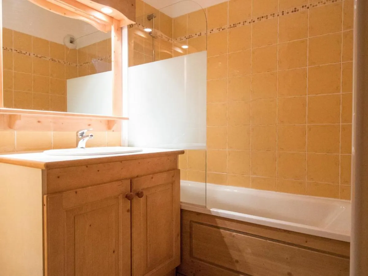 Appartement Spacieux Au Pied Des Pistes Pour 6 Personnes, Lanslevillard-Val Cenis - Fr-1-508-11 France